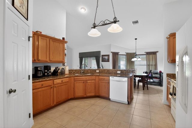 208 MARION OAKS TRAIL, Ocala, FL 34473