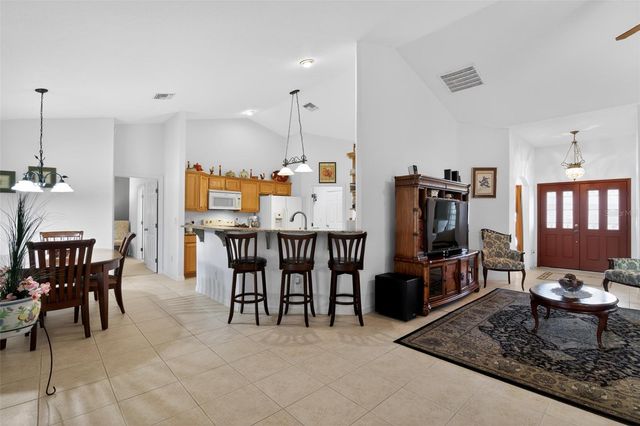 208 MARION OAKS TRAIL, Ocala, FL 34473