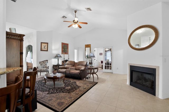 208 MARION OAKS TRAIL, Ocala, FL 34473