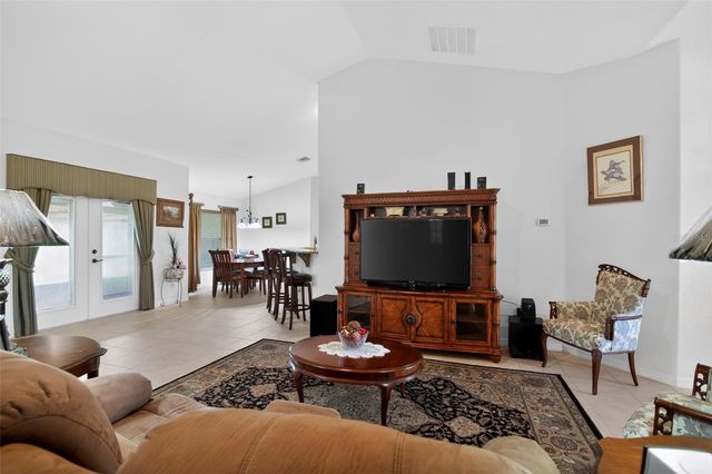 208 MARION OAKS TRAIL, Ocala, FL 34473