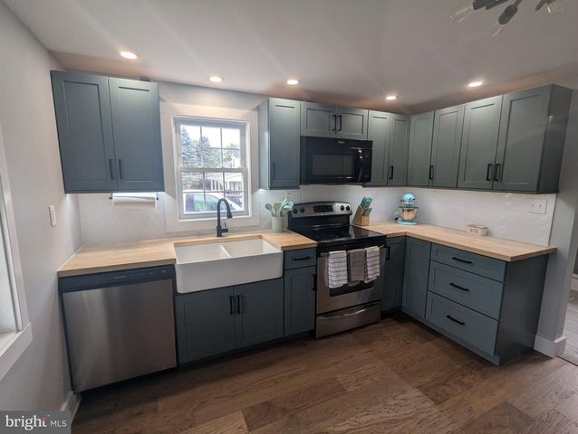 928 GOODYEAR RD, Gardners, PA 17324
