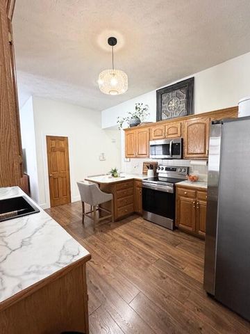 1118 East Ritter Street, Republic, MO 65738