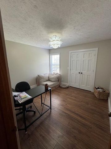 1118 East Ritter Street, Republic, MO 65738