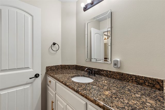 399 Wyndemere Boulevard, Heath, TX 75032