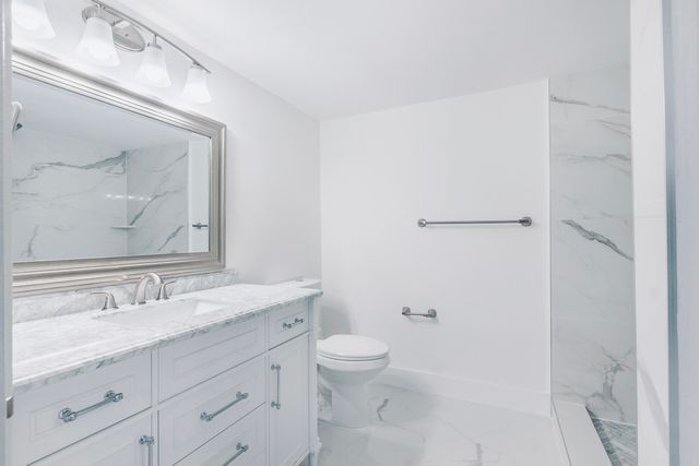 600 Parkview Drive 718, Hallandale Beach, FL 33009