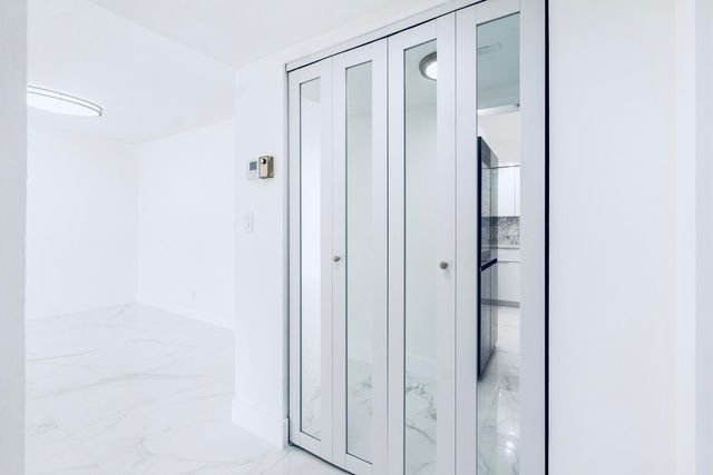 600 Parkview Drive 718, Hallandale Beach, FL 33009