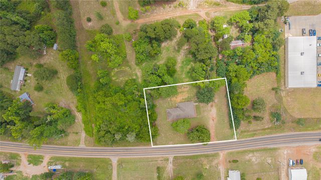 1092 FM 1002 N, Winnsboro, TX 75494