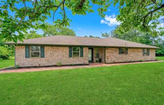 1092 FM 1002 N, Winnsboro, TX 75494