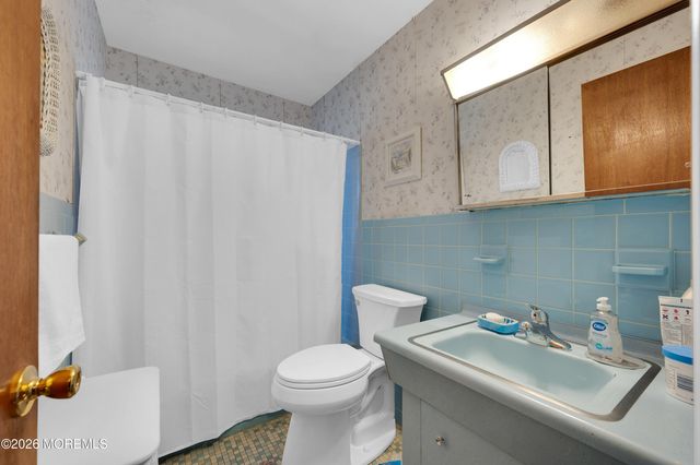 558 Pennsylvania Avenue, Brick, NJ 08724