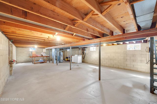 558 Pennsylvania Avenue, Brick, NJ 08724