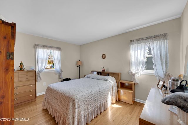 558 Pennsylvania Avenue, Brick, NJ 08724