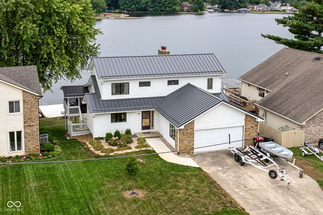 191 Mill Springs, Coatesville, IN 46121