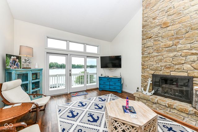 191 Mill Springs, Coatesville, IN 46121