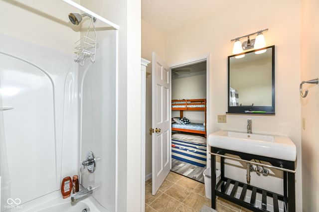 191 Mill Springs, Coatesville, IN 46121