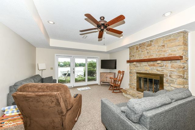 191 Mill Springs, Coatesville, IN 46121