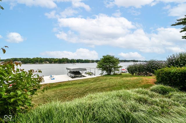 191 Mill Springs, Coatesville, IN 46121