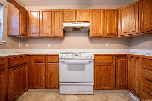 6178 Allwood Drive, North Little Rock, AR 72116