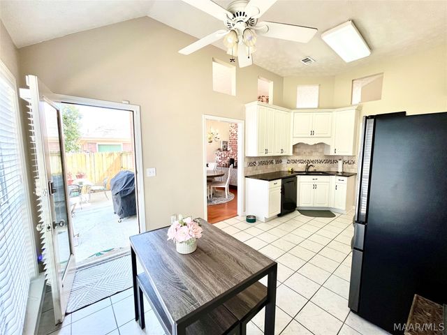 800 Autumn Ridge Road, Montgomery, AL 36117