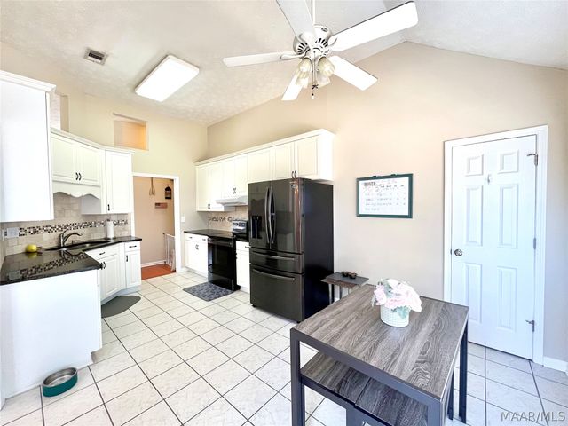 800 Autumn Ridge Road, Montgomery, AL 36117