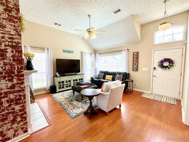 800 Autumn Ridge Road, Montgomery, AL 36117