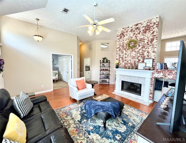 800 Autumn Ridge Road, Montgomery, AL 36117