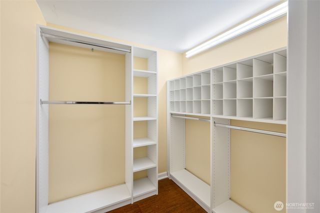 7751 Dibble Avenue NW, Seattle, WA 98117