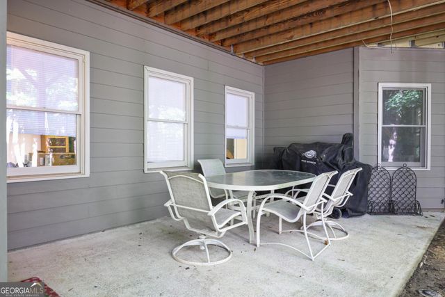 5717 Overlook Circle, Powder Springs, GA 30127
