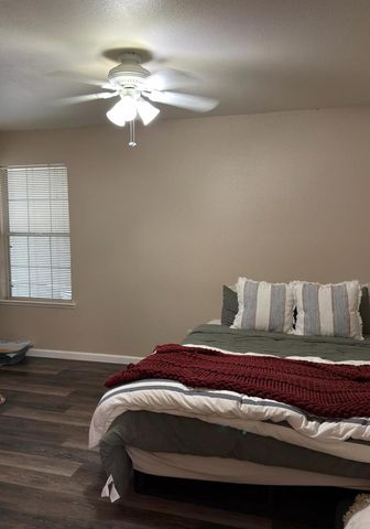 1390 Ranch House, Oakdale, CA 95361