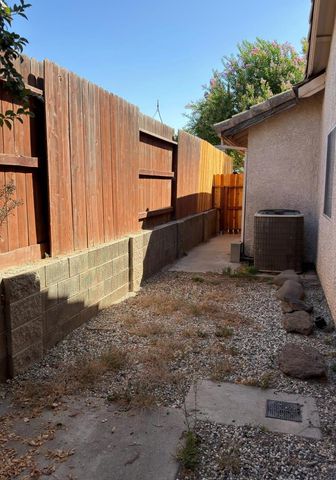 1390 Ranch House, Oakdale, CA 95361