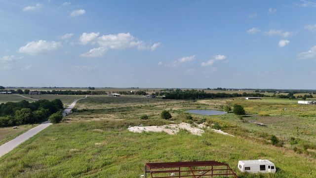 1701 County Road 417, Taylor, TX 76574