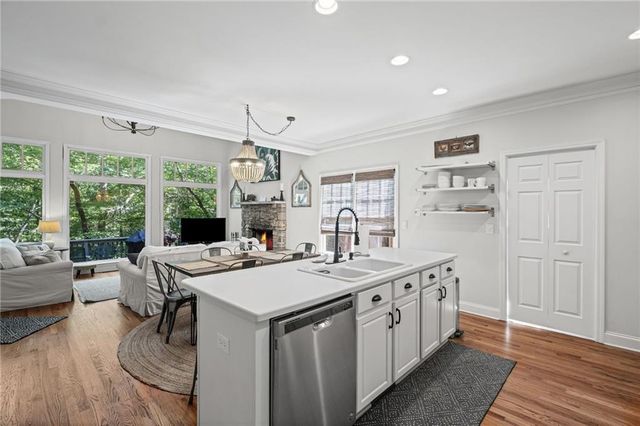 42 Chestnut Knoll Ridge, Big Canoe, GA 30143