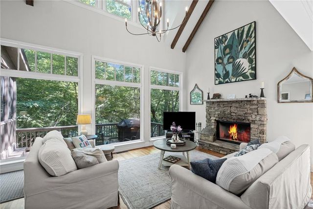 42 Chestnut Knoll Ridge, Big Canoe, GA 30143