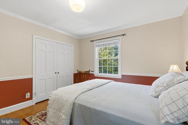 2617 S ARLINGTON RIDGE RD, Arlington, VA 22202