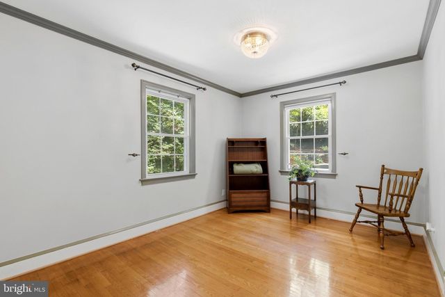 2617 S ARLINGTON RIDGE RD, Arlington, VA 22202