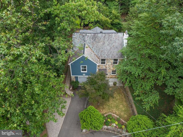 2617 S ARLINGTON RIDGE RD, Arlington, VA 22202