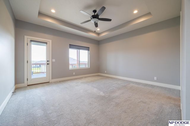 1000 N 106 Street, Lincoln, NE 68527