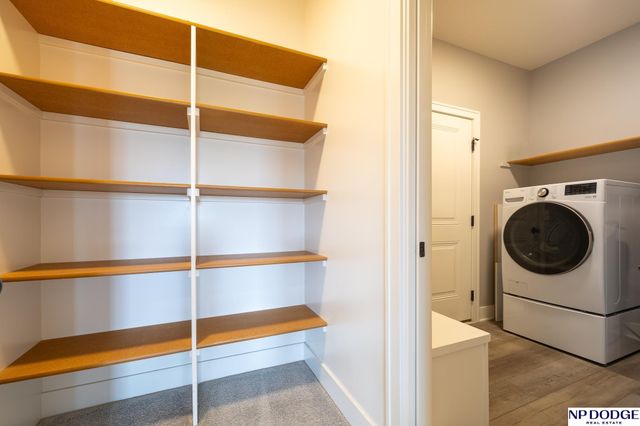 1000 N 106 Street, Lincoln, NE 68527