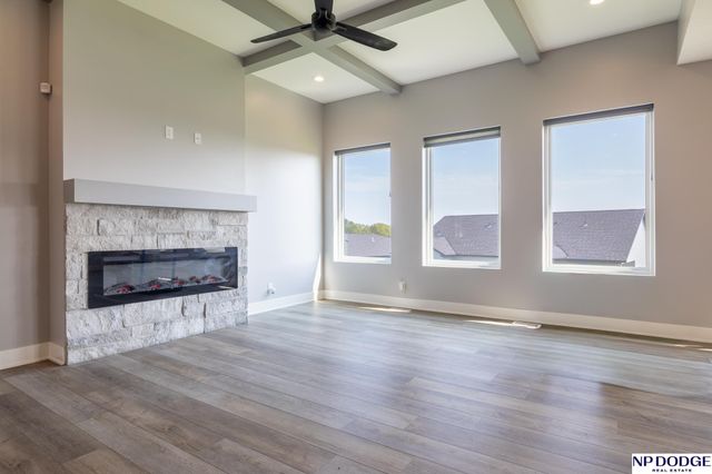 1000 N 106 Street, Lincoln, NE 68527