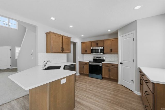 5116 Mountain Sky Cove, Fort Wayne, IN 46818