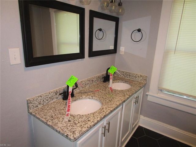406 Lee ST, Hampton, VA 23669