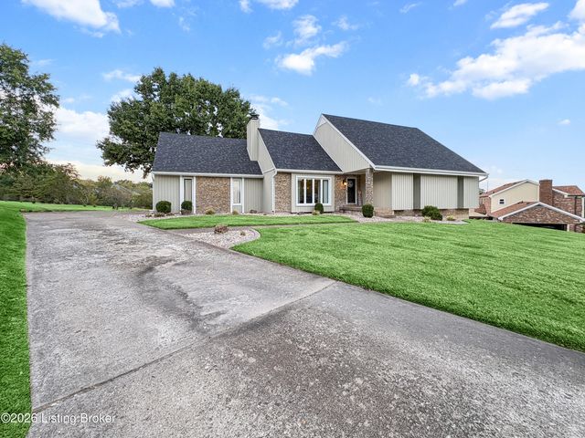 210 Burleigh Ct, Louisville, KY 40245