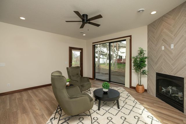 2377 Ponderosa Place SW, Rochester, MN 55902