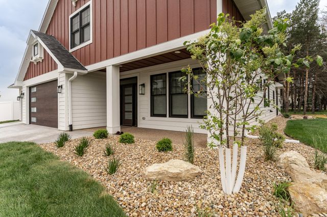 2377 Ponderosa Place SW, Rochester, MN 55902