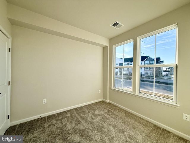 9366 TANFIELD DR, Spotsylvania, VA 22408