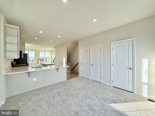 9366 TANFIELD DR, Spotsylvania, VA 22408