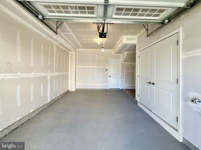 9366 TANFIELD DR, Spotsylvania, VA 22408