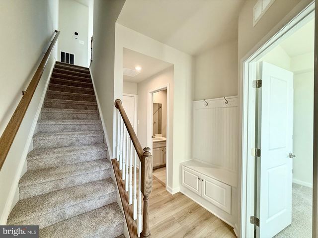 9366 TANFIELD DR, Spotsylvania, VA 22408