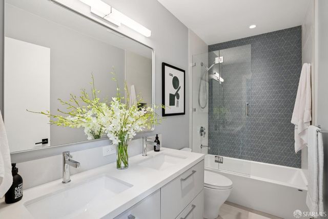 576 27th Avenue, San Francisco, CA 94121