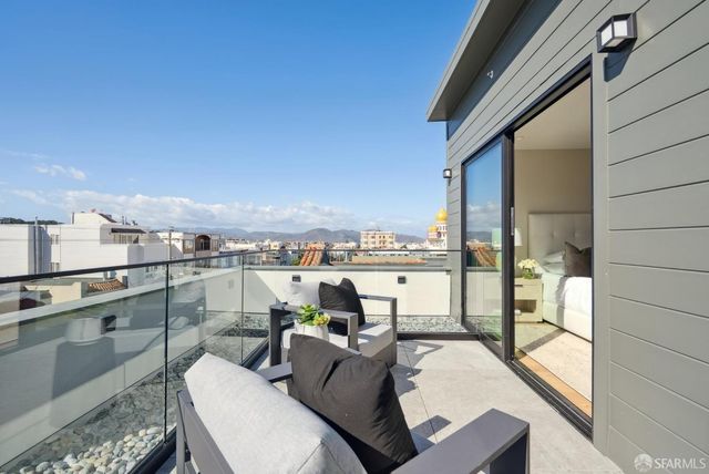 576 27th Avenue, San Francisco, CA 94121