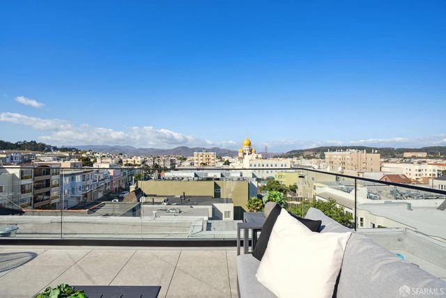 576 27th Avenue, San Francisco, CA 94121